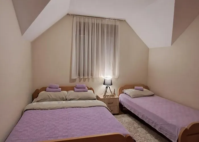 شقة Suncana Dolina, *